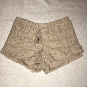 Rue 21 Tan, Flowy shorts